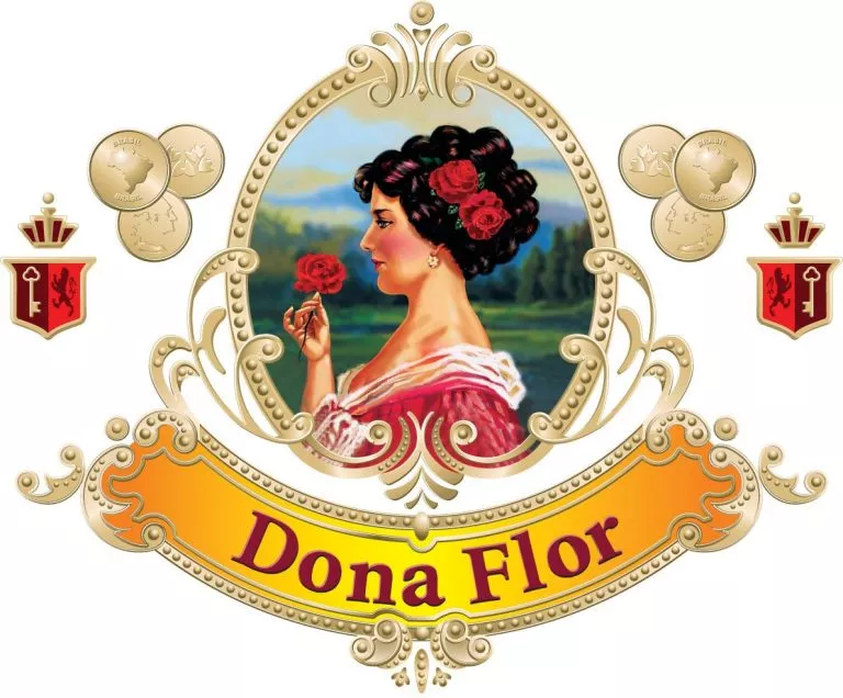 Dona Flor little cigars quality is strictly controlled by Litto Gomez